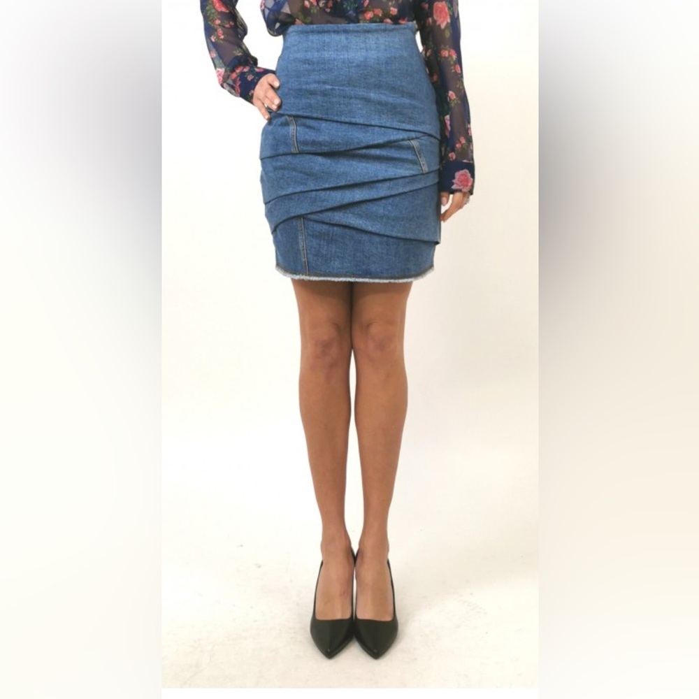 PHILOSOPHY di Lorenzo Serafini Bent Denim Blue Skirt, Size 8 US